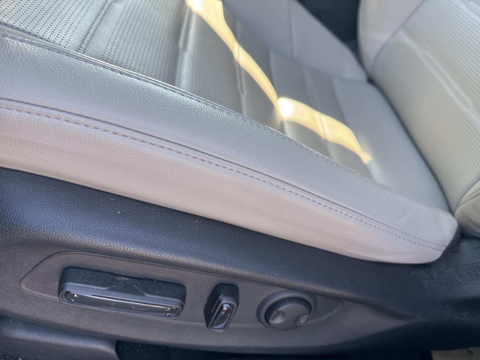 2023 Honda CR-V EX-L photo 17