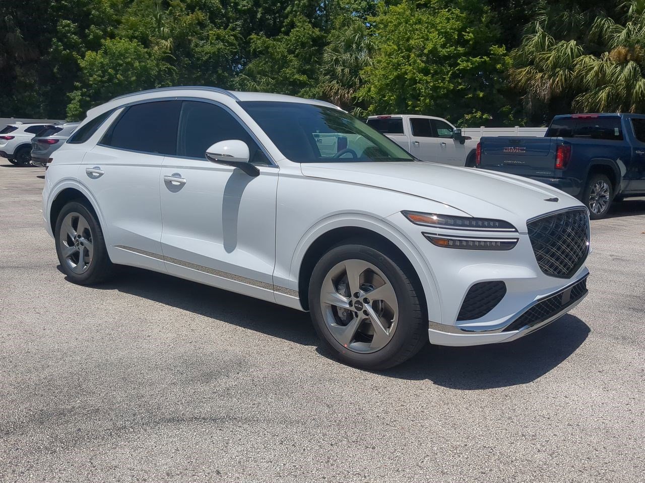 2026 GENESIS GV70 Select's photo