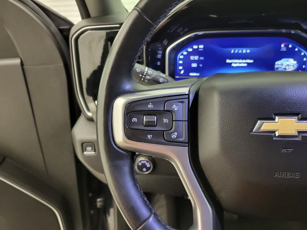 2023 Chevrolet Silverado 1500 LT photo 4