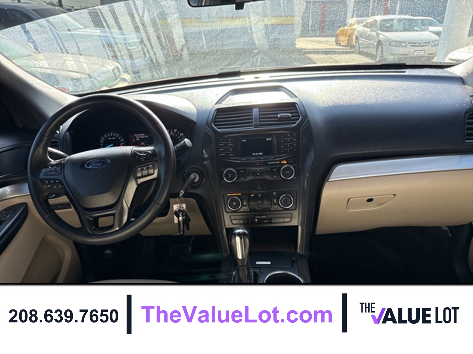 2018 Ford Explorer Base photo 13