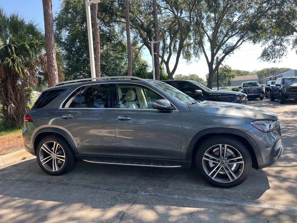 2021 Mercedes Benz GLE 350 photo 4