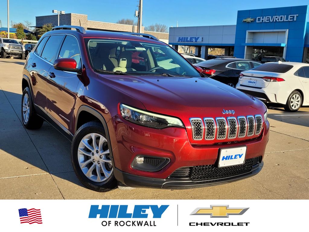 2019 Jeep Cherokee Latitude's photo