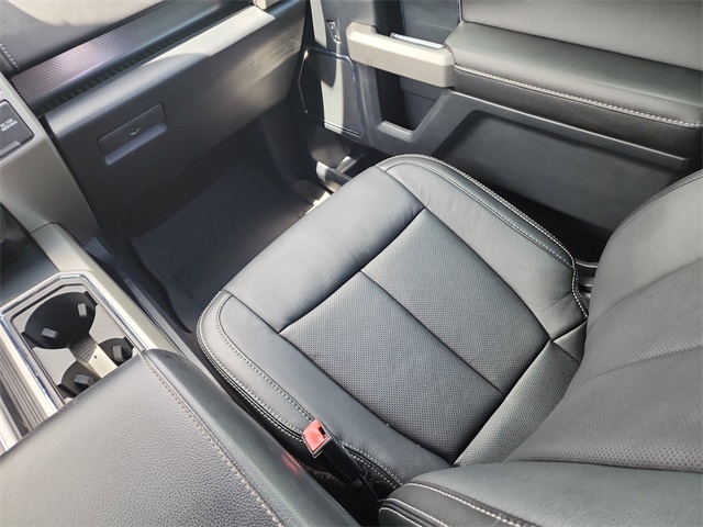 2020 Ford F-150 Lariat photo 11