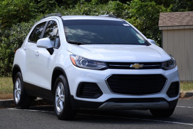 2021 Chevrolet Trax LT photo 3