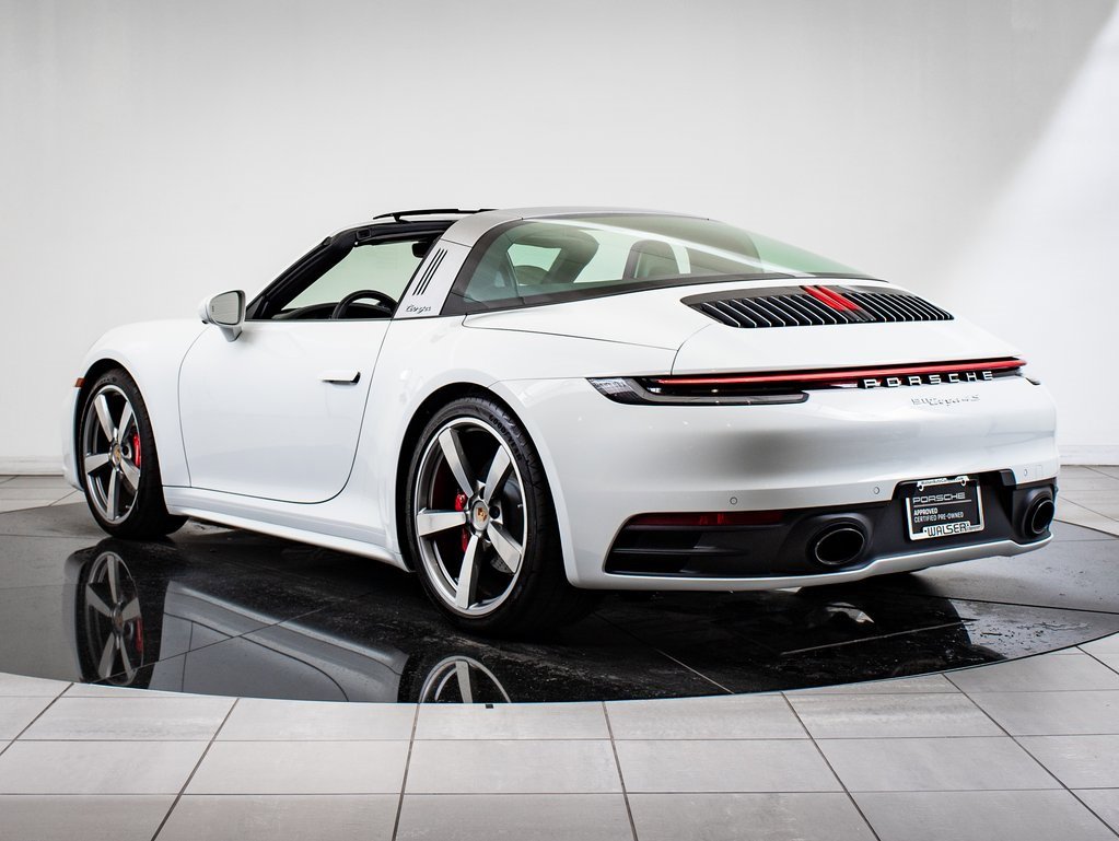 2024 Porsche 911 Targa 4S photo 3
