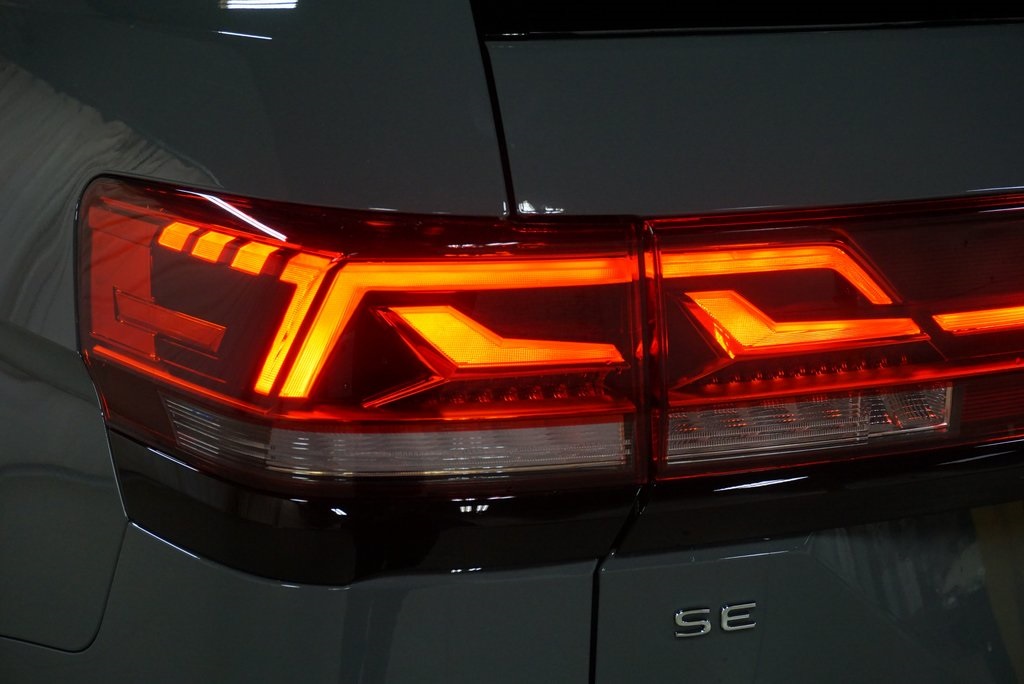 2025 Volkswagen Atlas Peak Edition SE photo 38