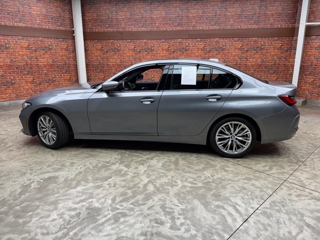 2023 Bmw 330i xDrive photo 2