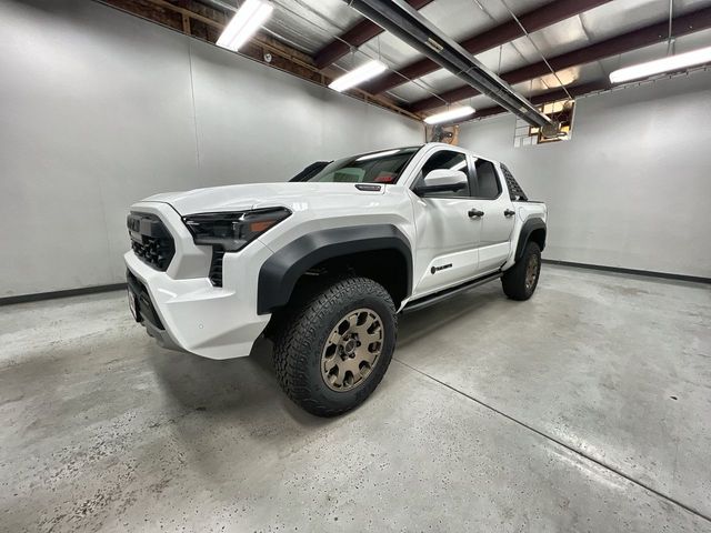 2025 Toyota Tacoma i-FORCE MAX Tacoma Trailhunter