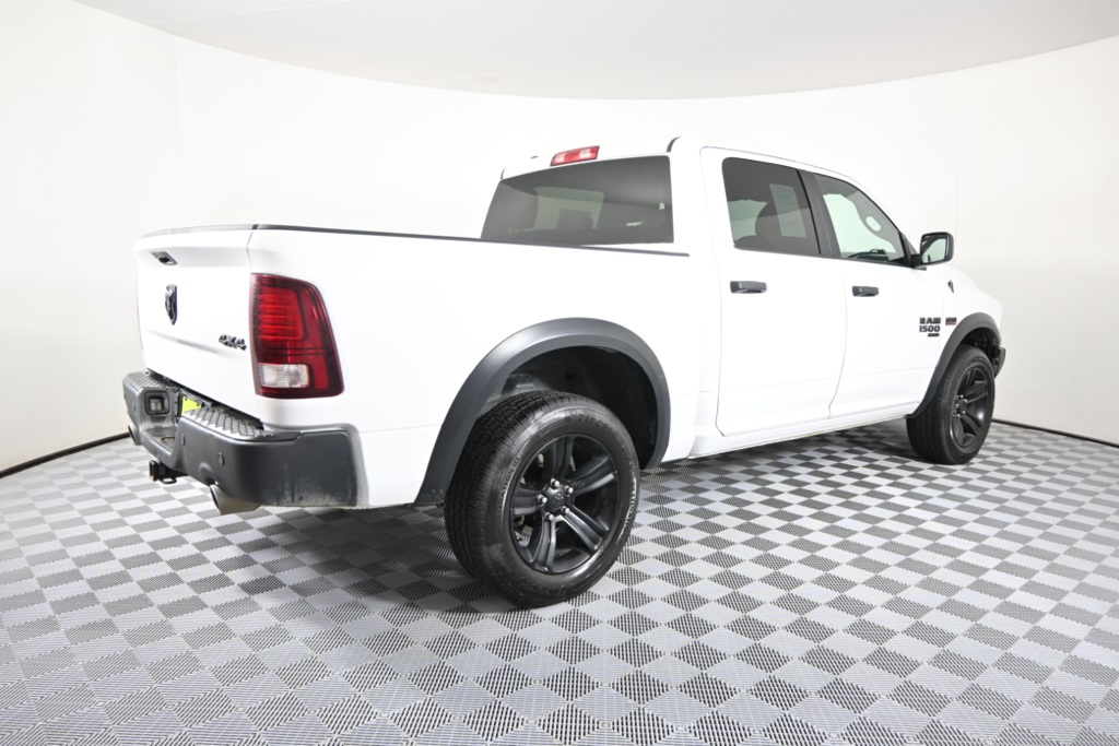 2021 Ram 1500 Classic Warlock photo 4