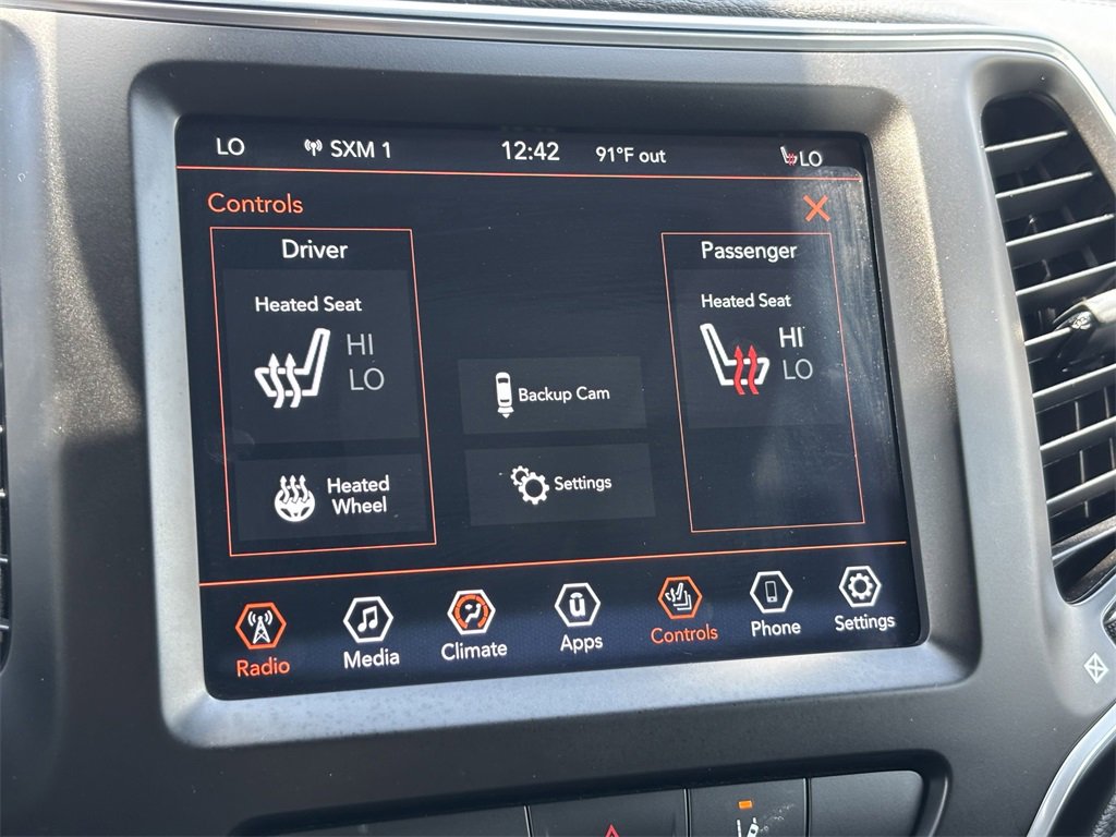 2022 Jeep Cherokee Latitude Lux photo 25