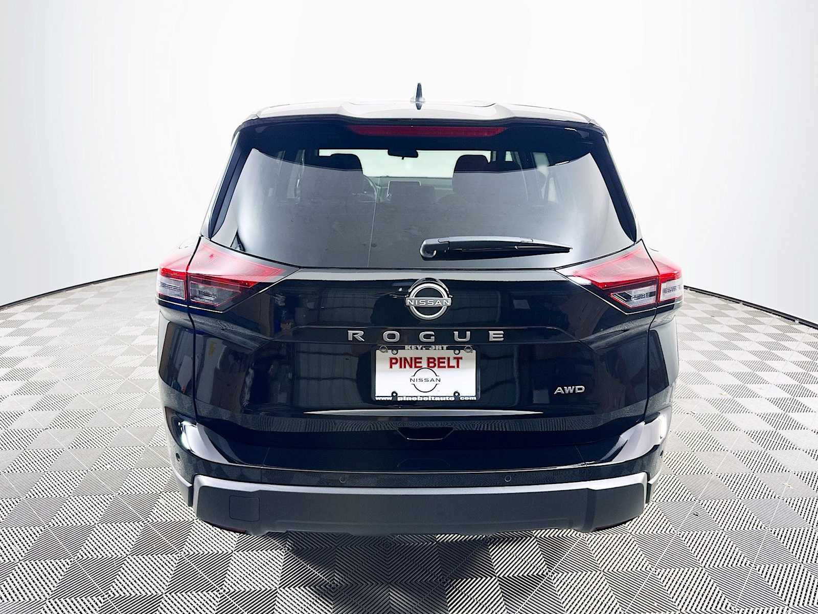 2025 Nissan Rogue S photo 5
