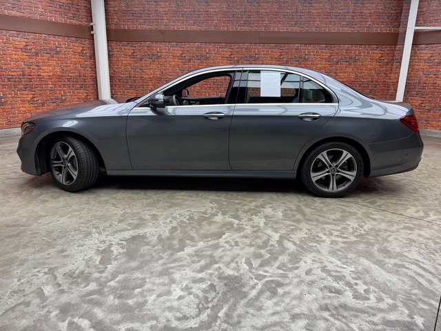 2020 Mercedes Benz E 350 4MATIC photo 2