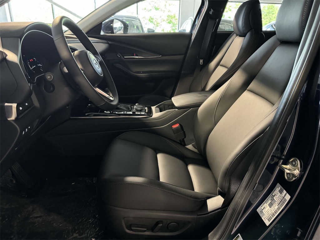 2025 Mazda CX-30 2.5 S Preferred photo 14