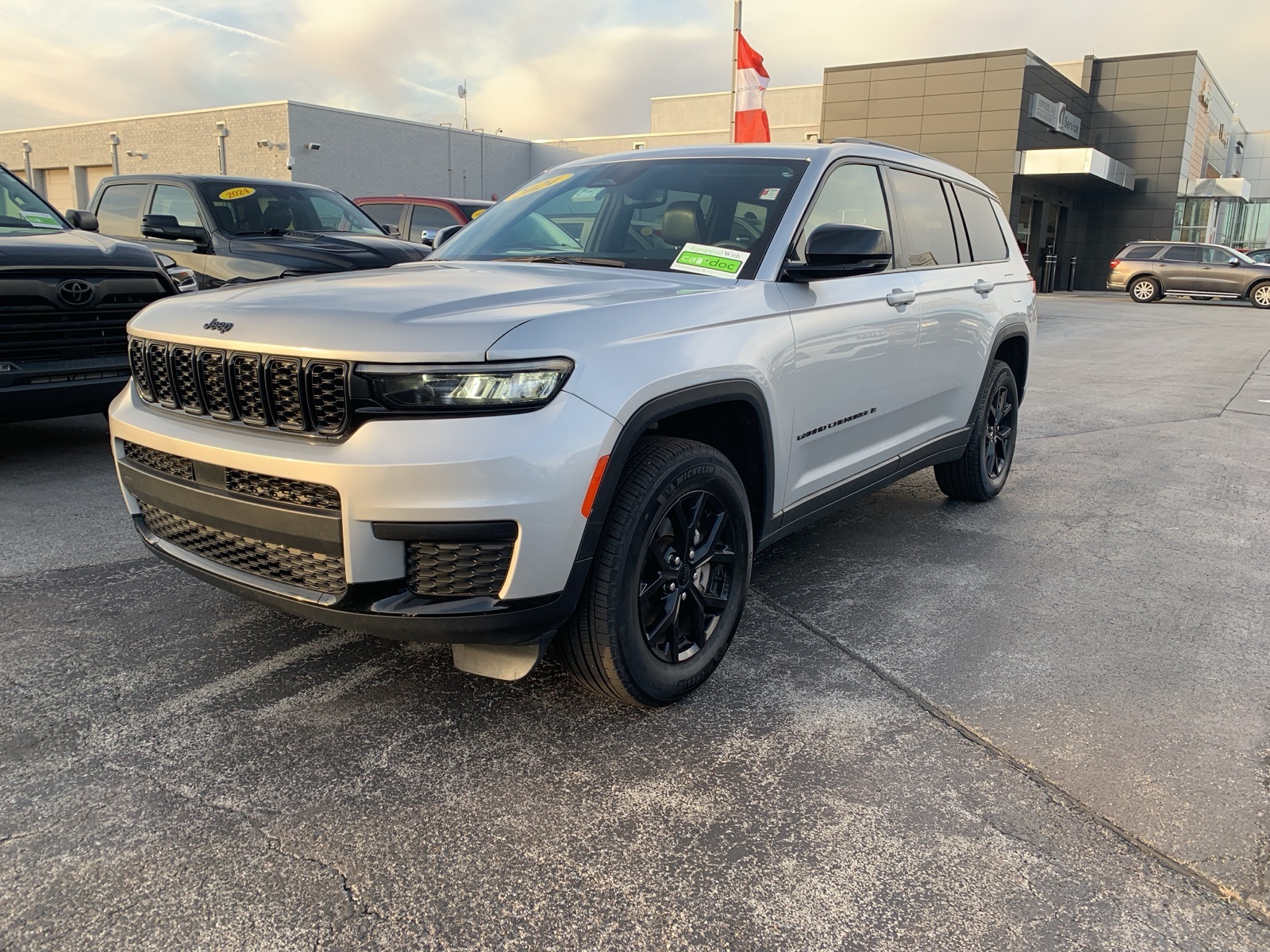 2024 Jeep Grand Cherokee L Altitude's photo