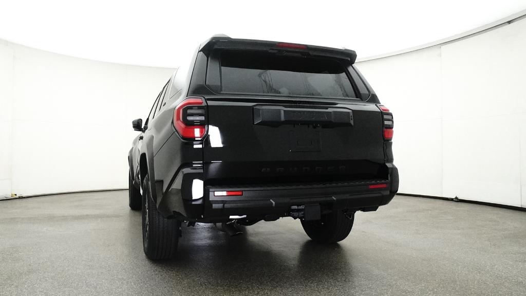 2025 Toyota 4Runner SR5 photo 15