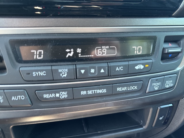 2022 Honda Pilot Special Edition photo 32