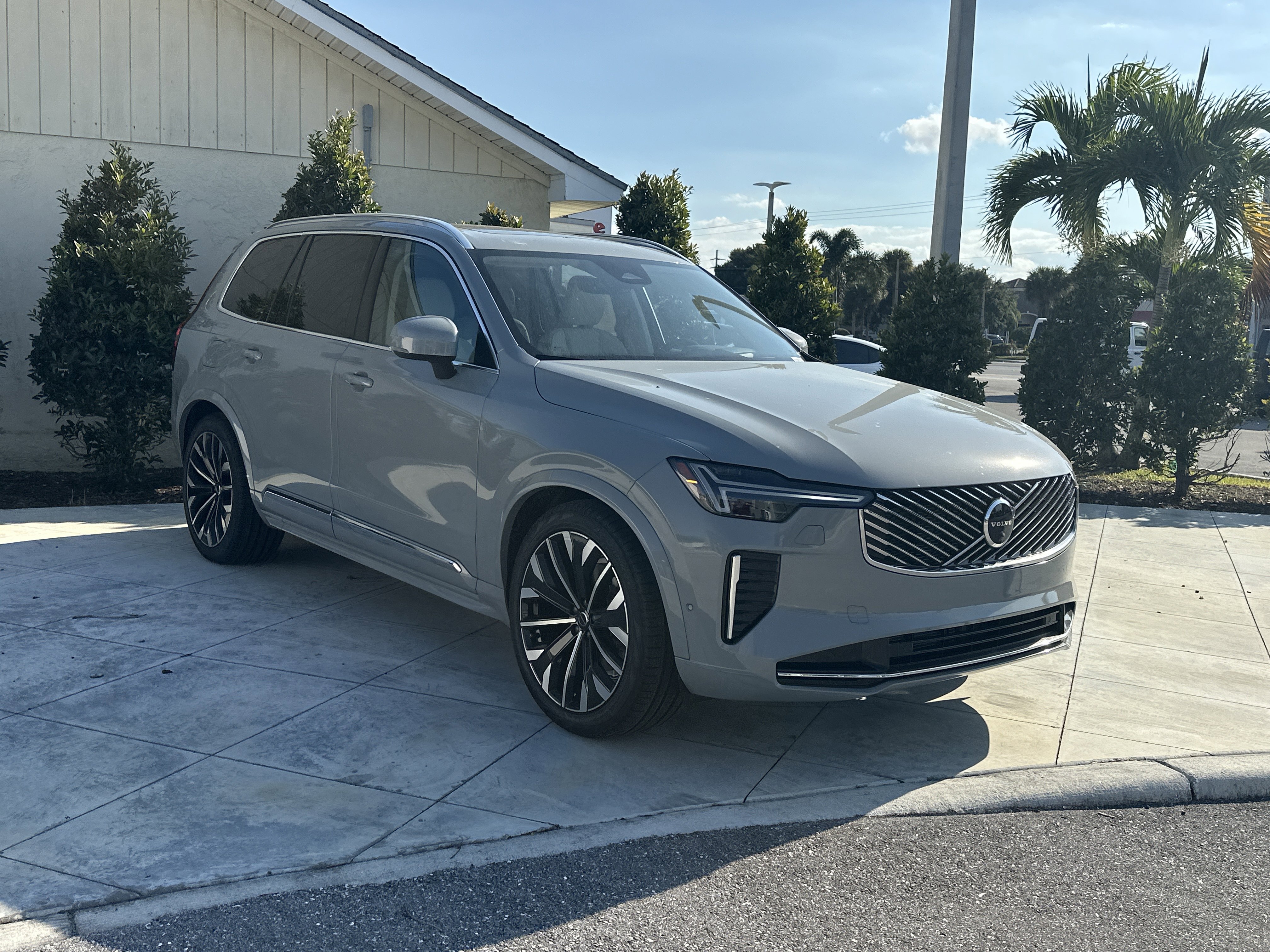 2026 Volvo XC90 Ultra's photo