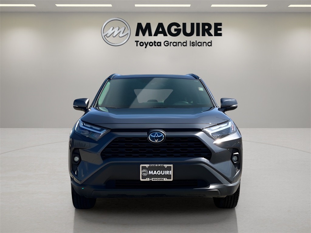 2023 Toyota RAV4 Hybrid XLE Premium photo 7