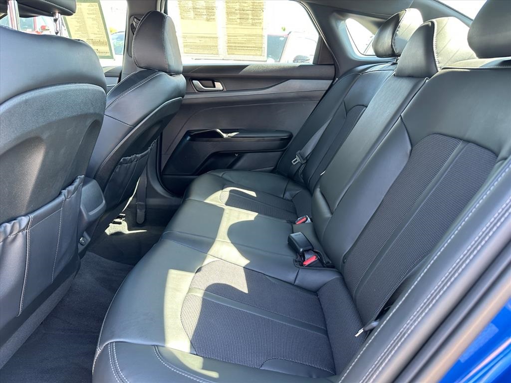 2024 Kia K5 GT-Line photo 10