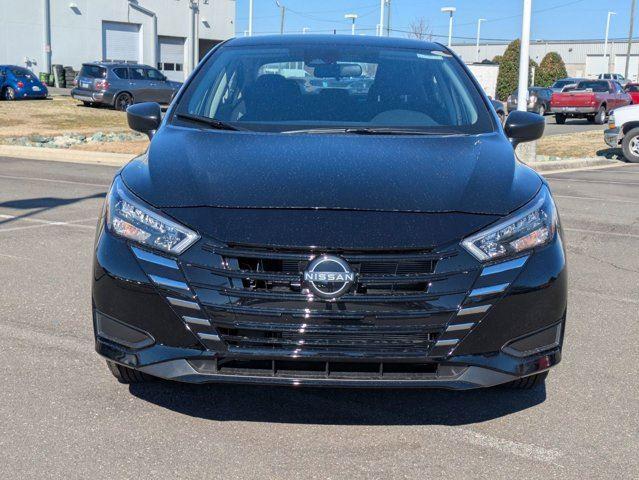 2025 Nissan Versa S photo 2