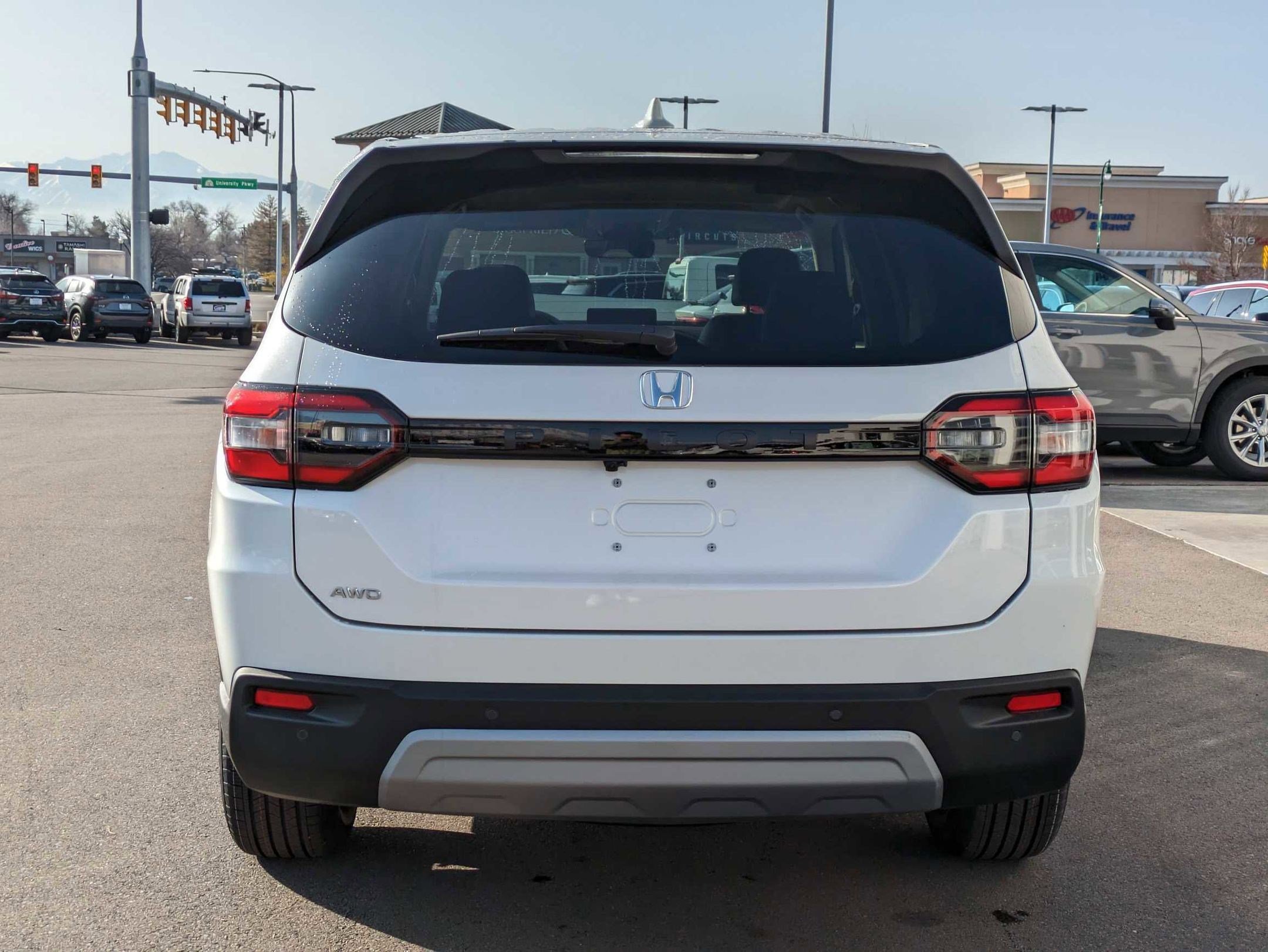 2025 Honda Pilot EX-L photo 3