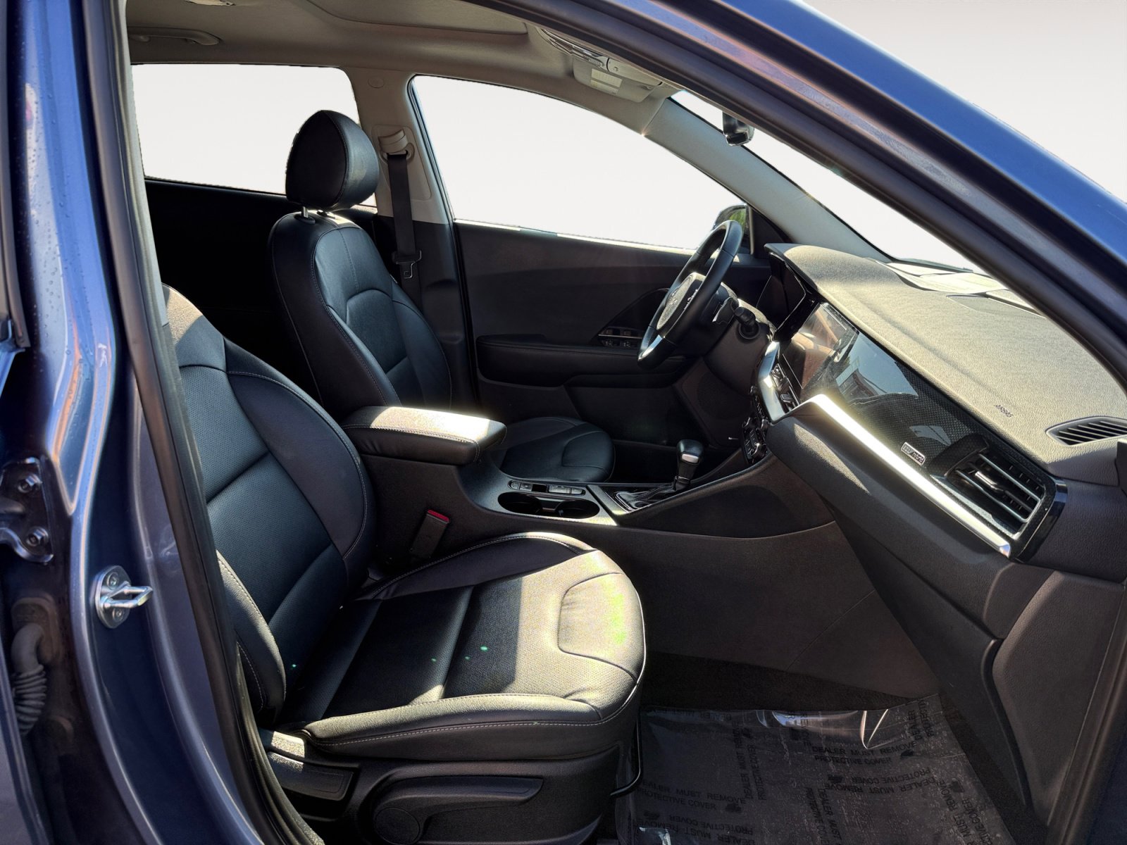 2022 Kia Niro EX Premium photo 19