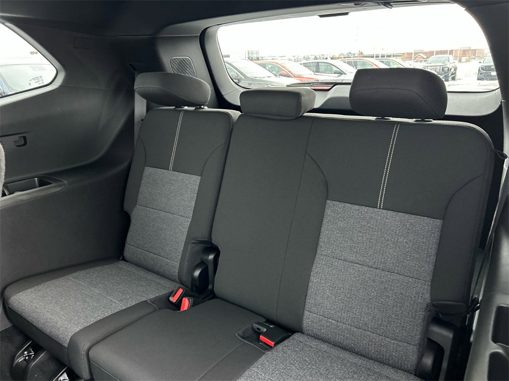 2026 GMC ACADIA - Image 34