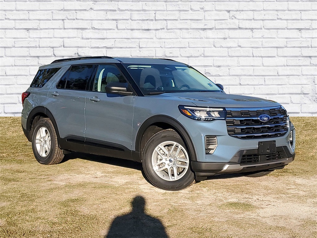 2026 Ford Explorer's photo