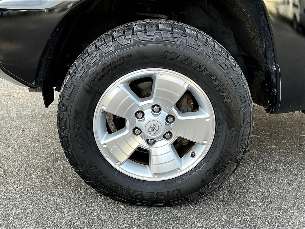 2013 Toyota Tacoma Base 4x4 Access Cab photo 7