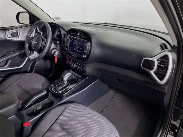2022 Kia Soul LX photo 23