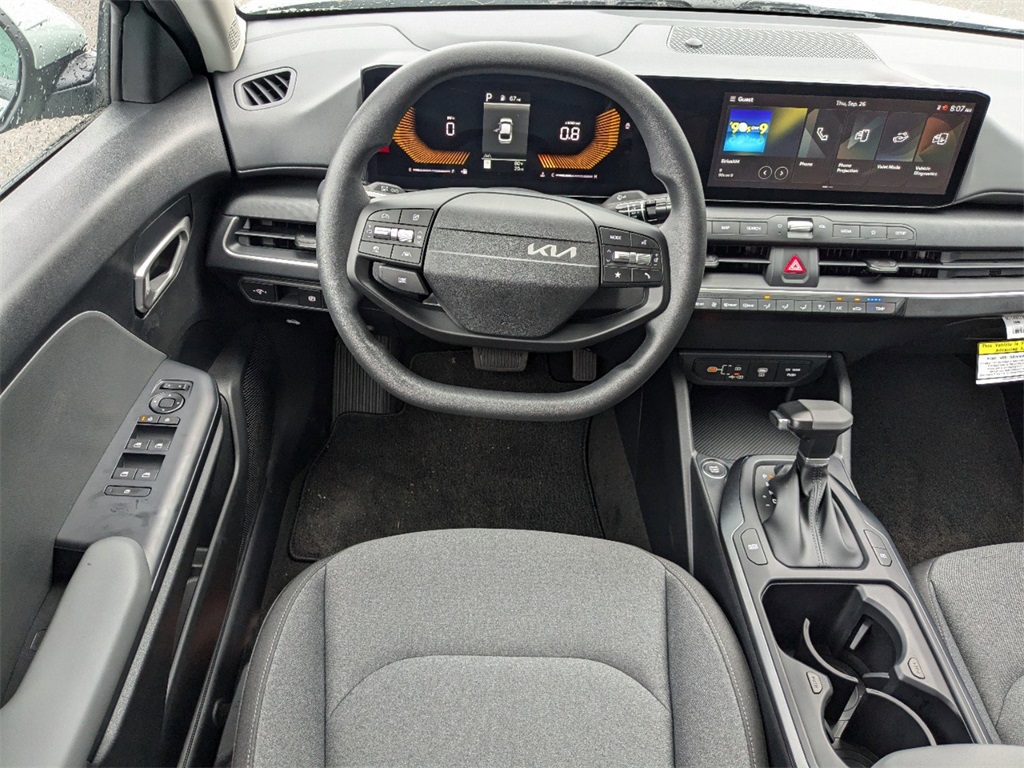 2025 Kia K4 LXS photo 10