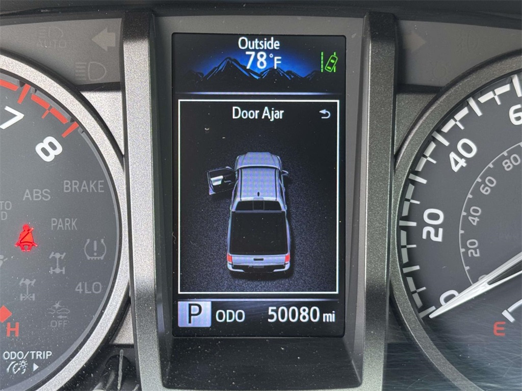 2023 Toyota Tacoma TRD Off-Road photo 24
