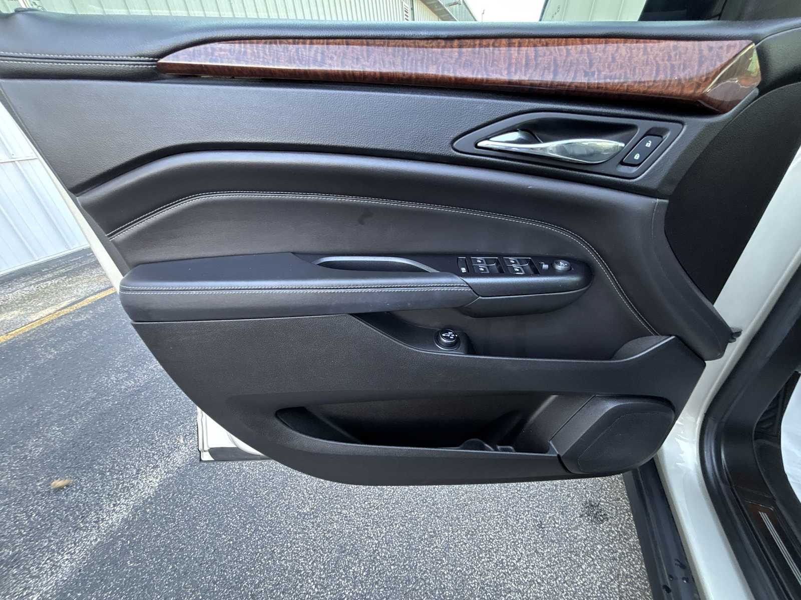 2016 Cadillac SRX Luxury photo 20