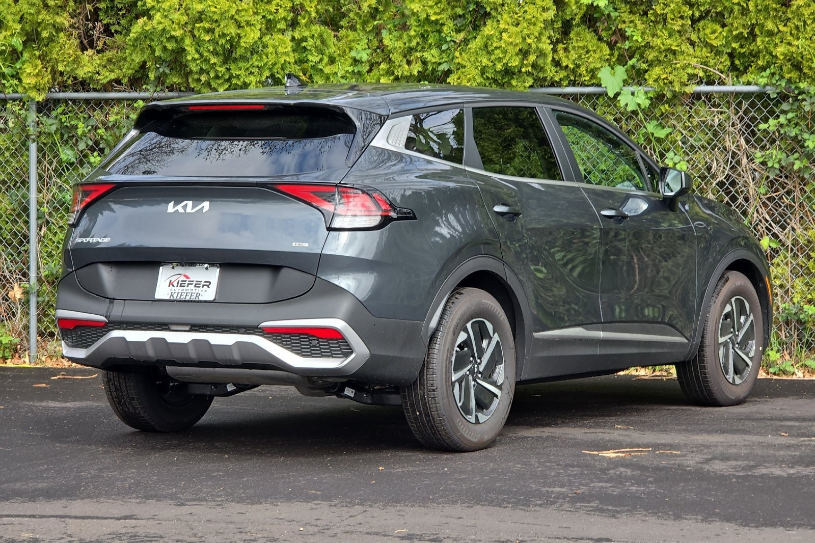 2025 Kia Sportage Hybrid LX photo 3