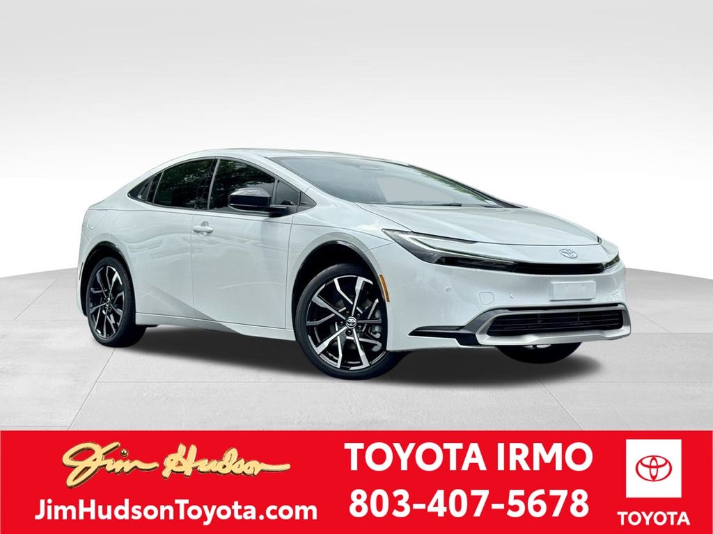 2025 Toyota Prius XSE's photo