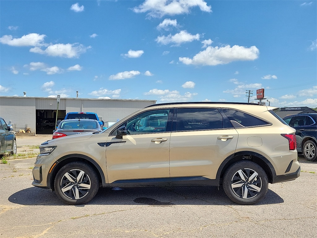 2021 Kia Sorento EX photo 3