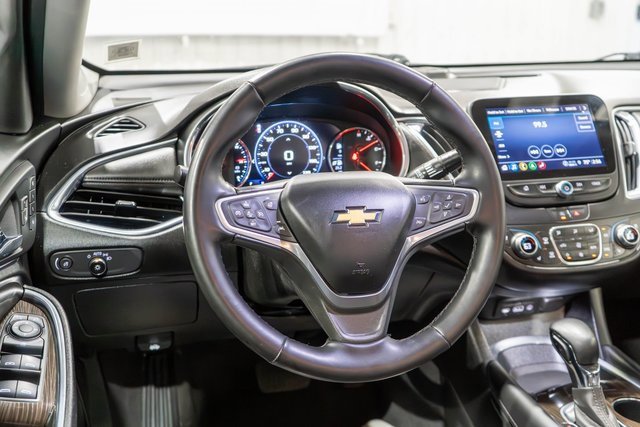 2023 Chevrolet Malibu 2LT photo 12