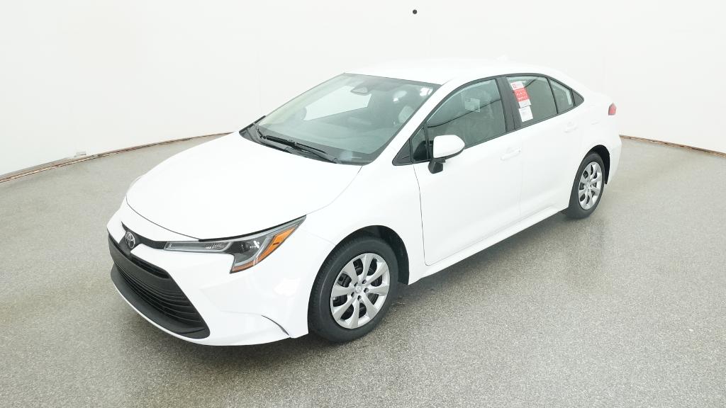 2026 Toyota Corolla LE's photo