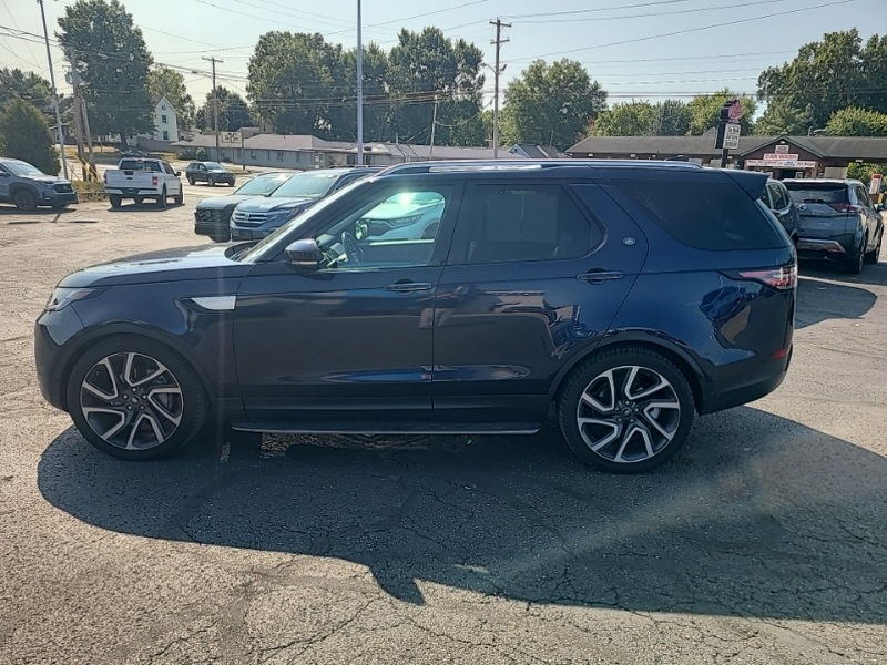 2019 Land Rover Discovery HSE Luxury photo 2