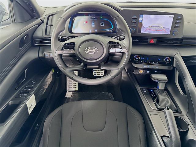 2025 Hyundai Elantra SEL Sport photo 27
