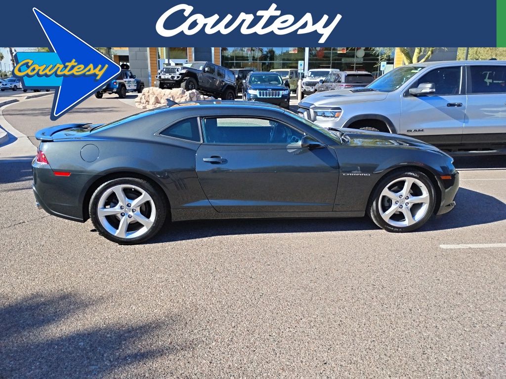 2015 Chevrolet Camaro 1LT's photo