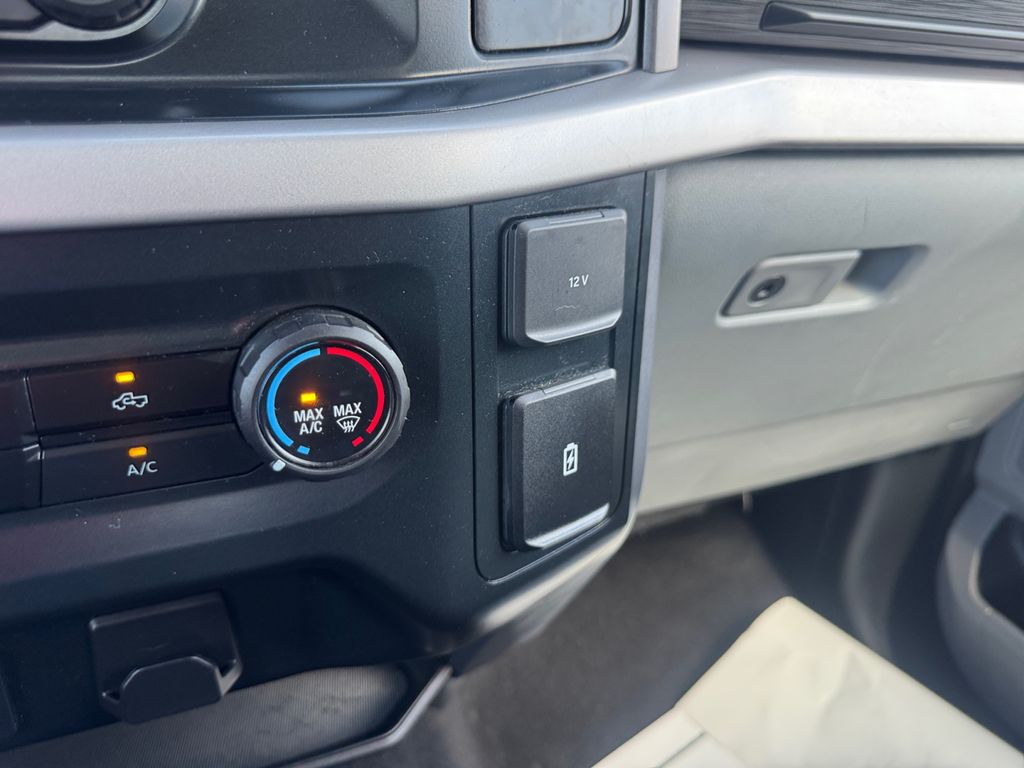 2023 Ford F-150 XLT photo 27