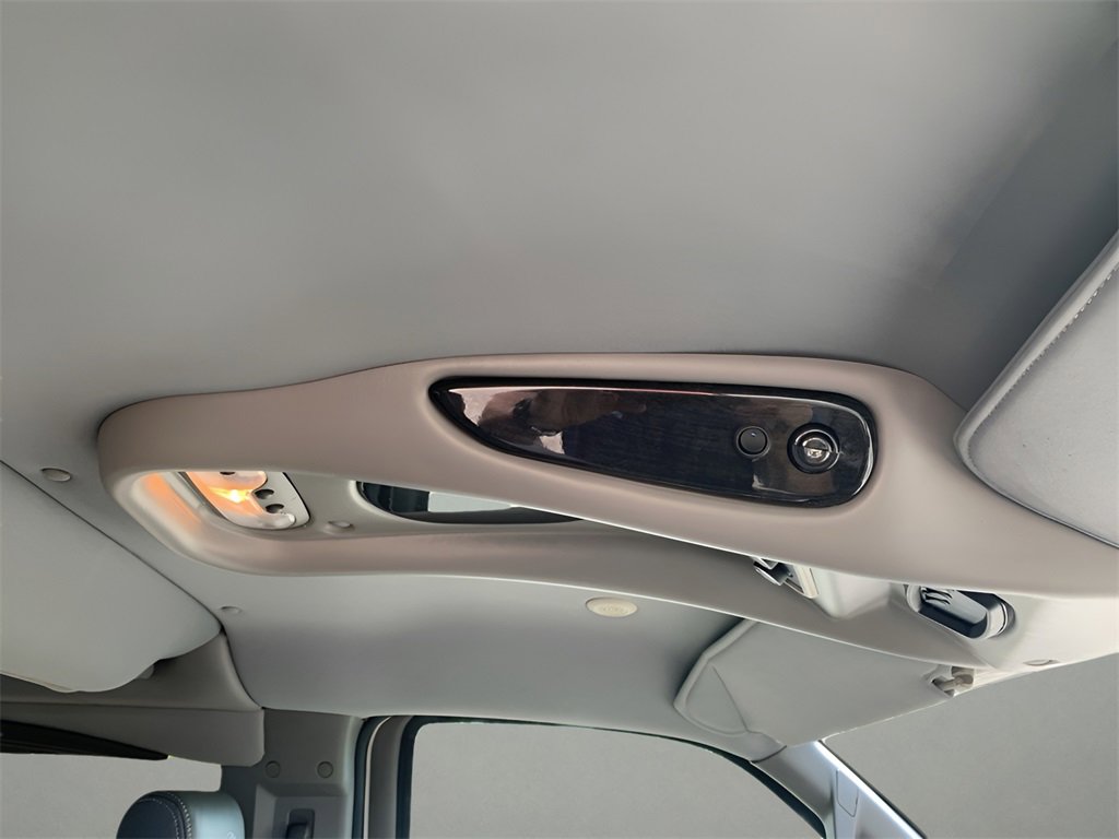 2021 Chevrolet Express Cargo Van 2500 photo 14