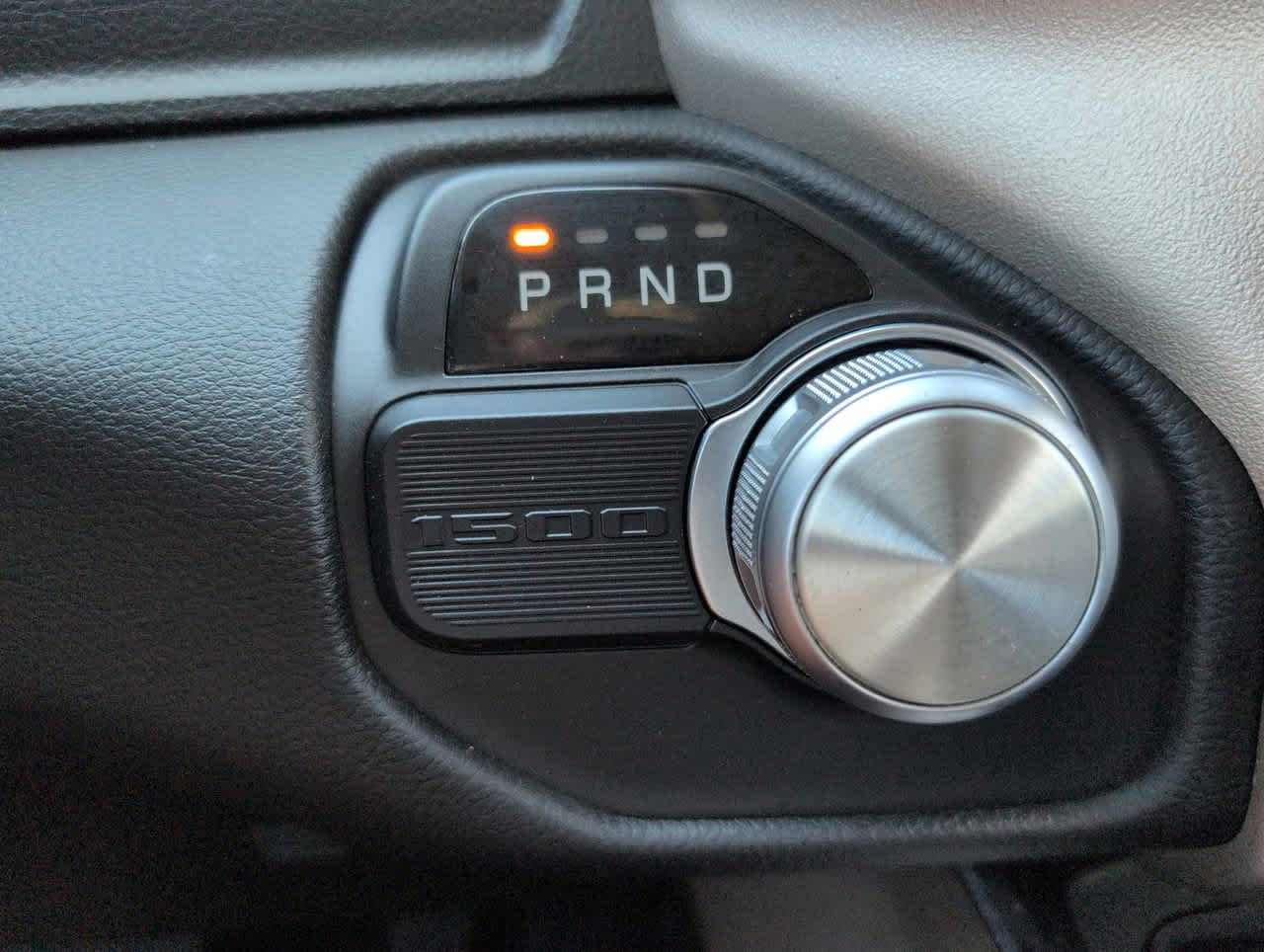 2019 Ram 1500 Laramie photo 17