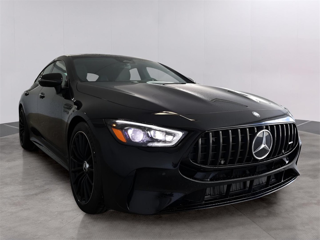 2025 Mercedes Benz AMG GT 63 photo 3