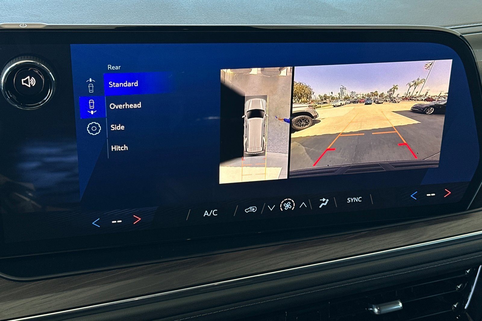 2025 Chevrolet Tahoe LS photo 20