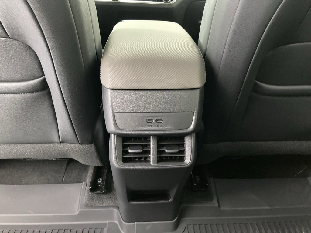 2026 Chevrolet Equinox LT photo 8