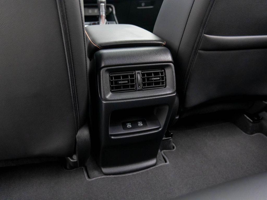 2026 Honda CR-V Hybrid Sport-L photo 12
