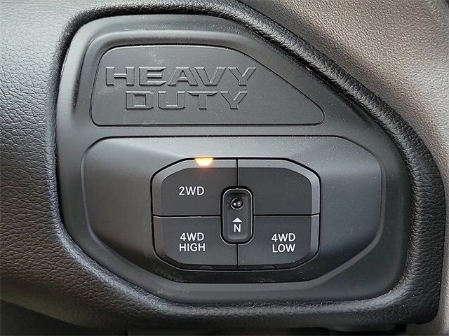 2025 Ram 2500 Big Horn photo 16