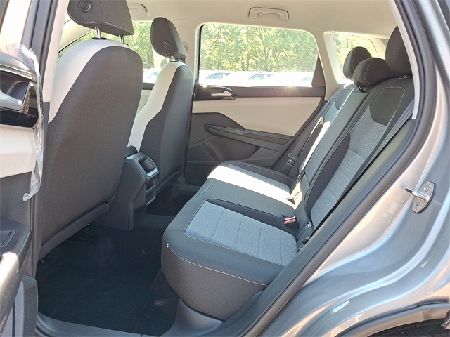 2025 Volkswagen Taos S photo 2